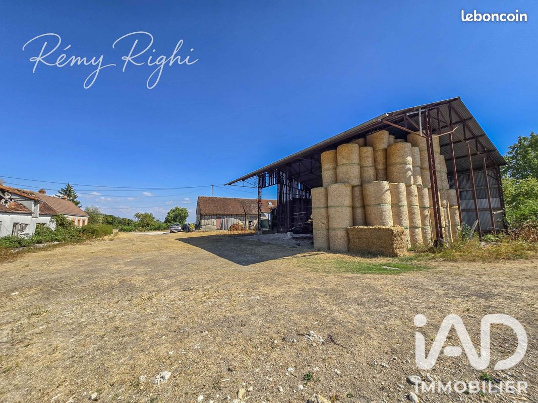 Maison 4 pièces 80 m² · à Fréville-du-Gâtinais · 80 m² · 37 000 €