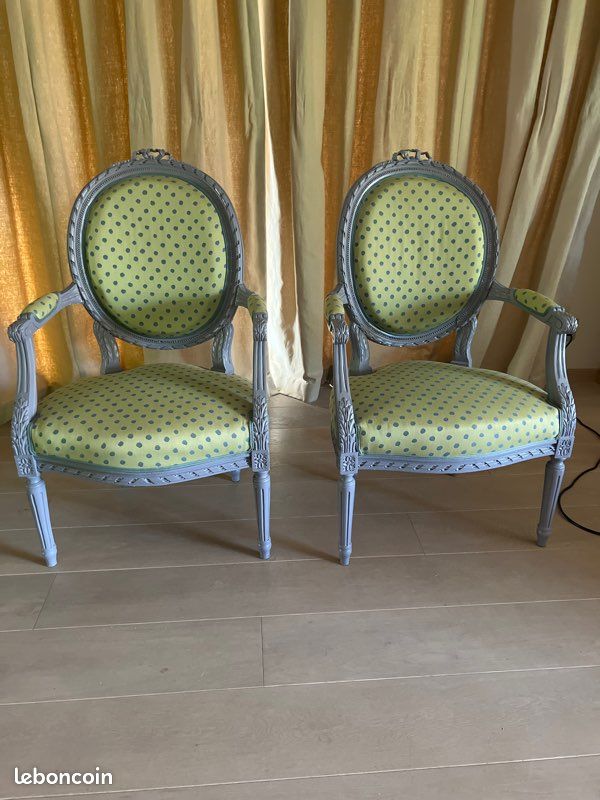 2 Fauteuils cabriolet style Louis xv (image 1)