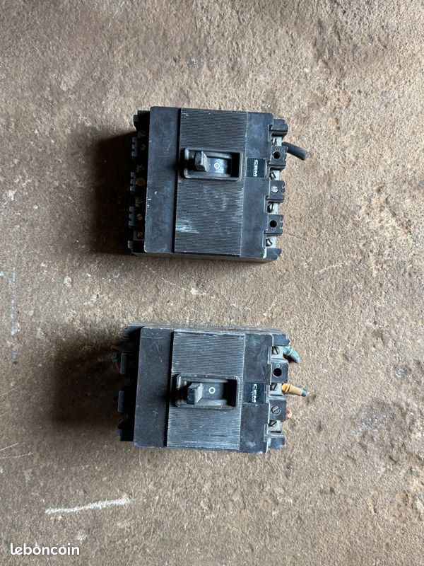 2 disjoncteur industriel compact CEM (image 1)