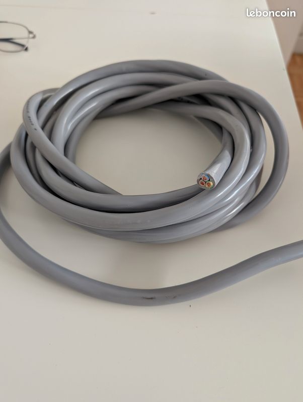Câble électrique 3g6 mm2 (5 mètres) (image 1)