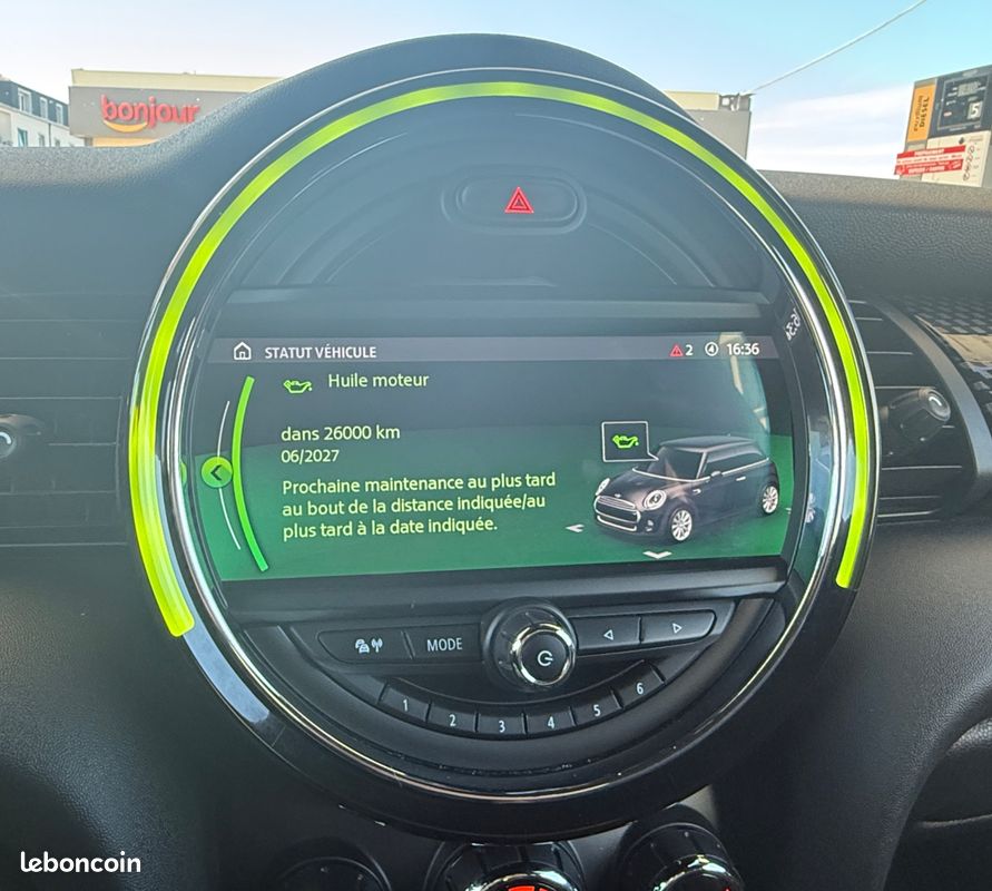 Mini mini iii (2) (f56) hatch 2.0 jcw 231 bva8 jcw + sièges av chauffants + carplay (image 17)