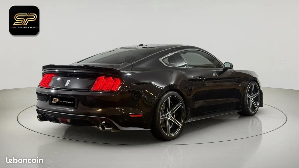 FORD Mustang GT Fastback 5.0 V8 * Performance Pack * Échappement à Clapets * Sièges Ventilés (image 6)