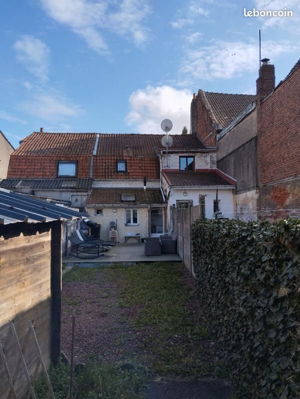 Maison 11 pièces 114 m² · à Fruges · 114 m² · 135 000 €