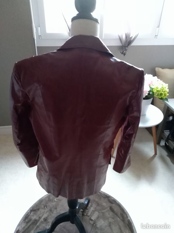 Veste bordeaux (image 3)
