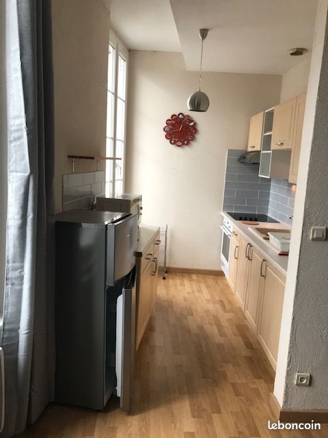 Appartement 2 pièces 45 m² · à Niort · 45 m² · 585 €
