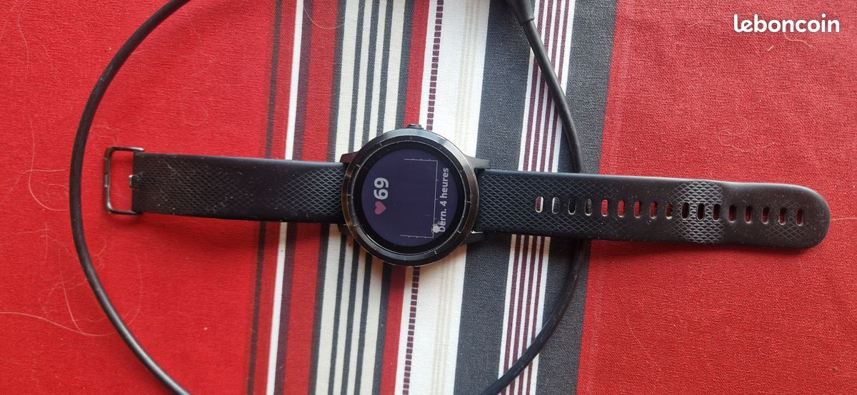 Montre connecté Garmin Vivoactive 3 (image 5)