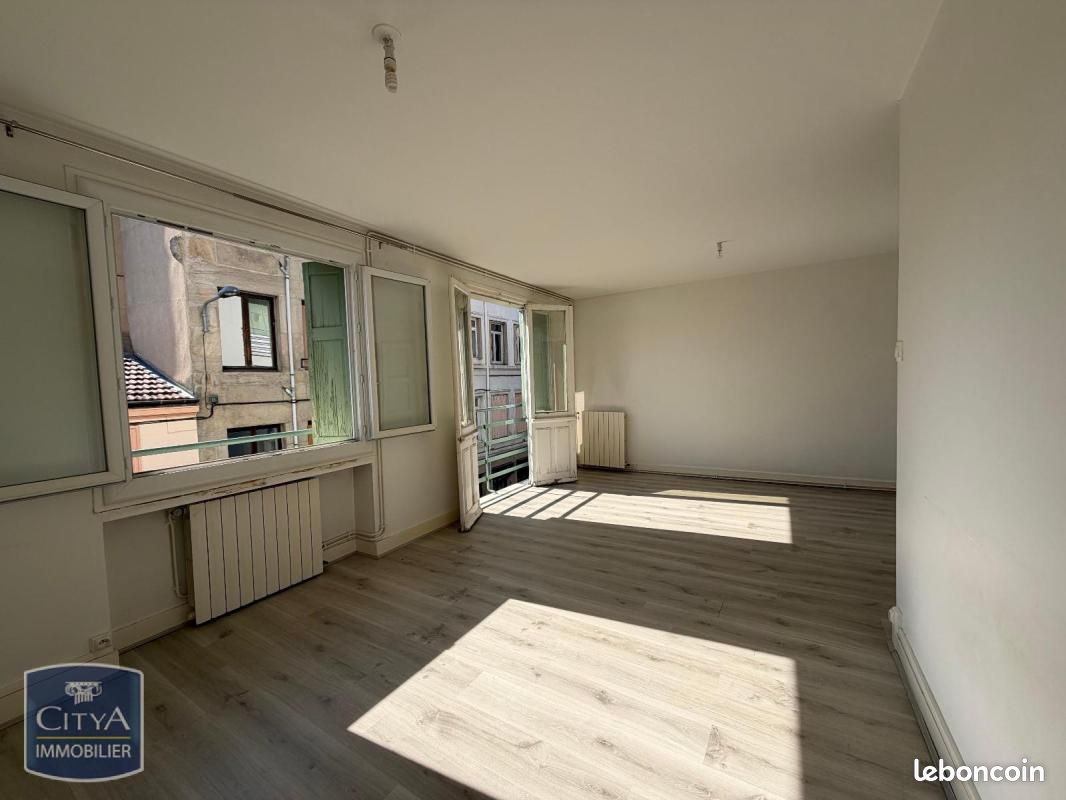 Appartement 2 pièces 52 m² · à Saint-Étienne · 52 m² · 465 €/mois