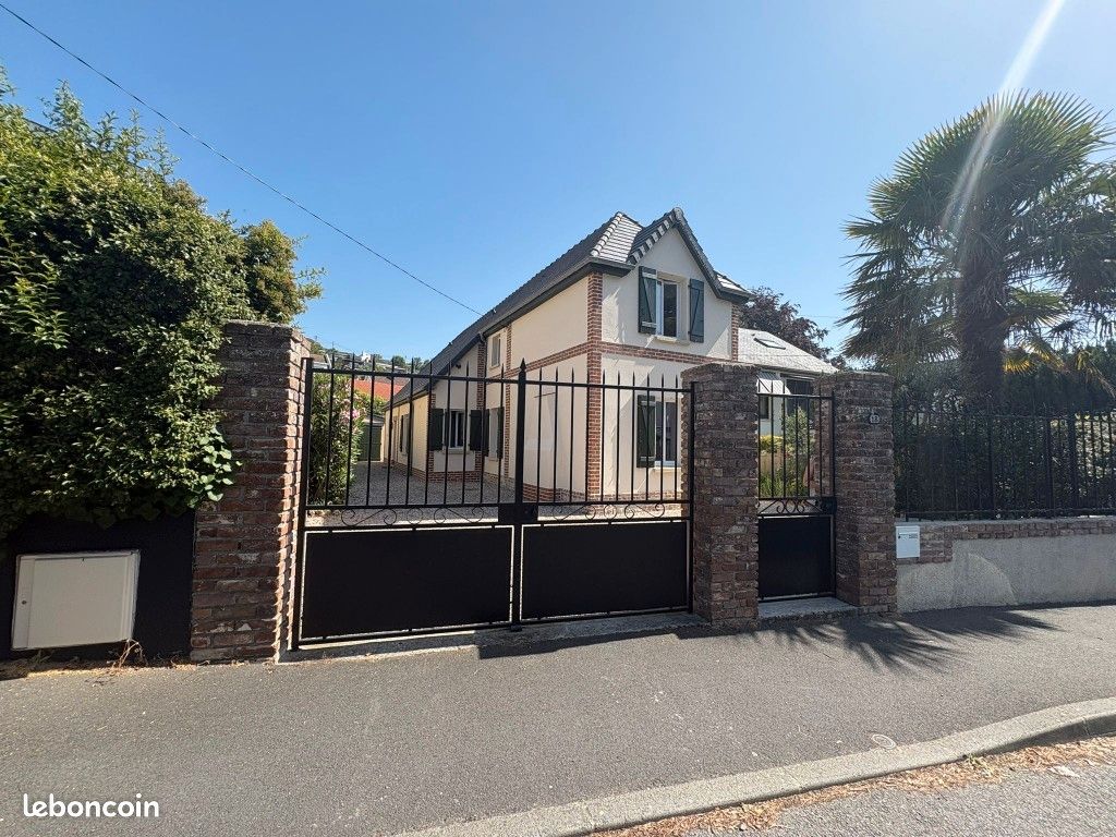 Maison 7 pièces 140 m² · à Sainte-Adresse · 140 m² · 495 000 €