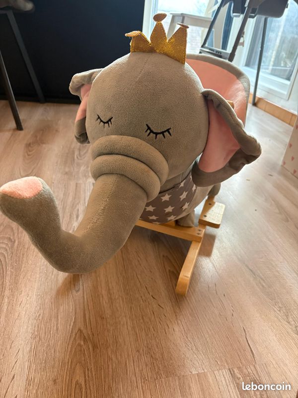 Éléphant à bascule enfant sonore – très bon état – idéal cadeau de Noël (image 1)