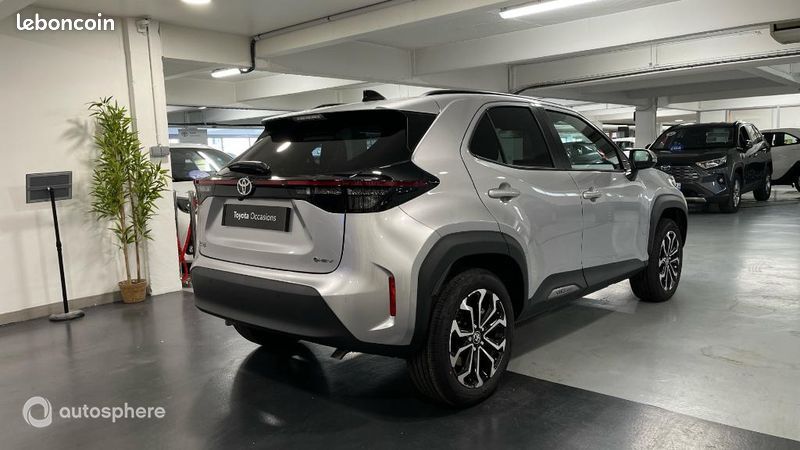 Toyota Yaris Cross 130h Design MY25 (image 5)