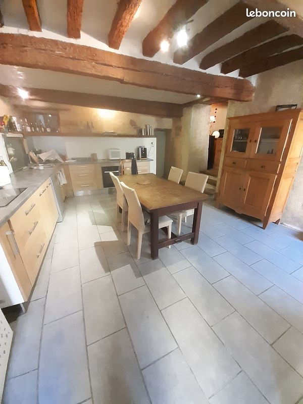 Maison 6 pièces 188 m² · à Caumont-sur-Durance · 188 m² · 235 000 €