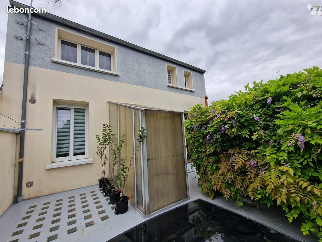 Maison 9 pièces 189 m² · à Saint-Quentin · 189 m² · 138 400 €