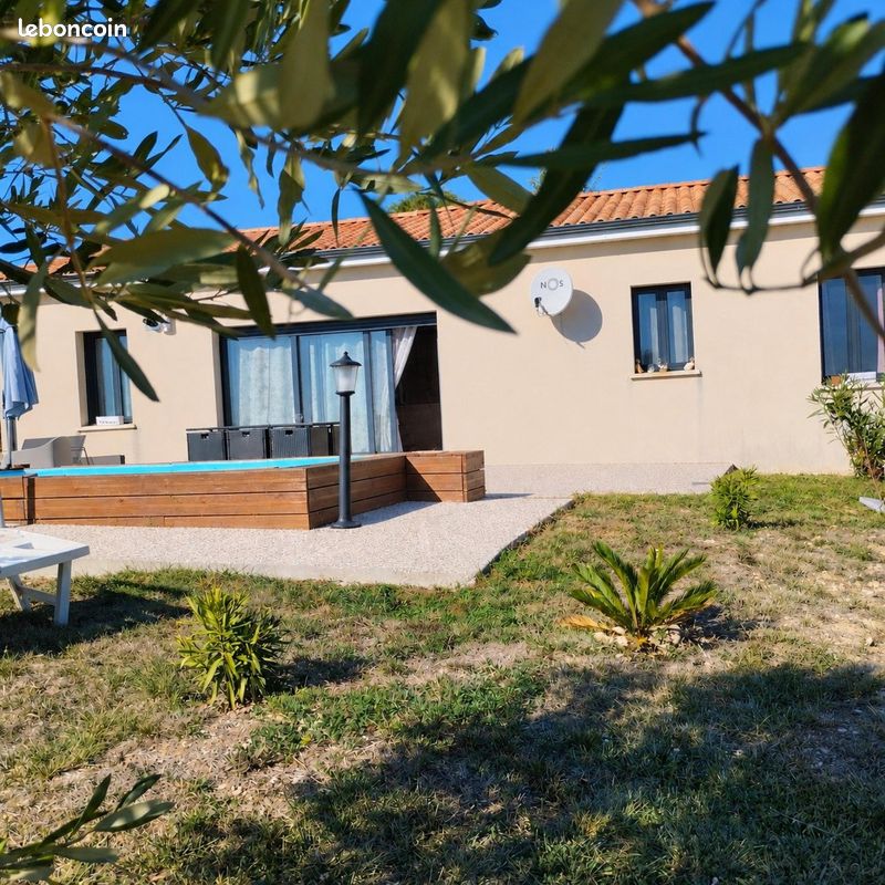 Maison 6 pièces 137 m² · à Saint-Genis-d'Hiersac · 137 m² · 288 000 €