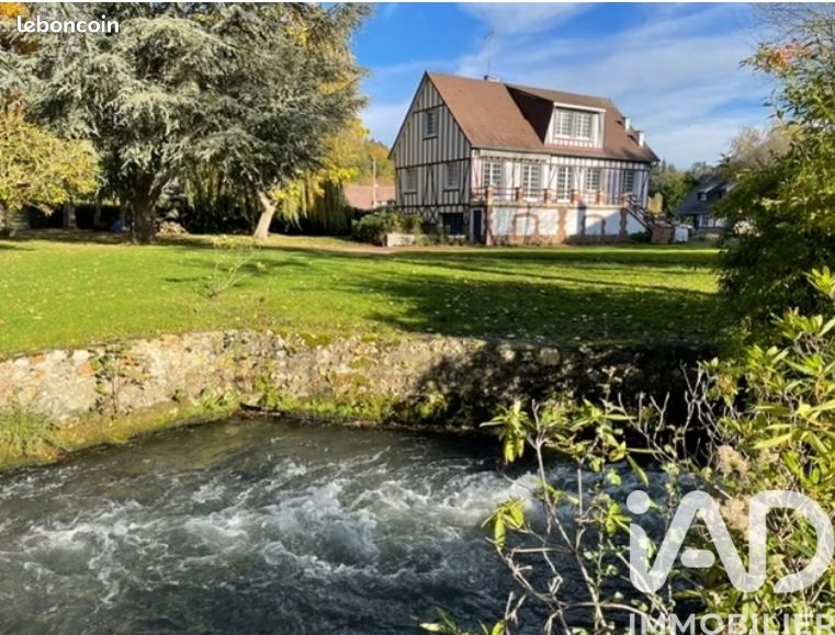 Maison 11 pièces 338 m² · à Pont-Audemer · 338 m² · 654 500 €