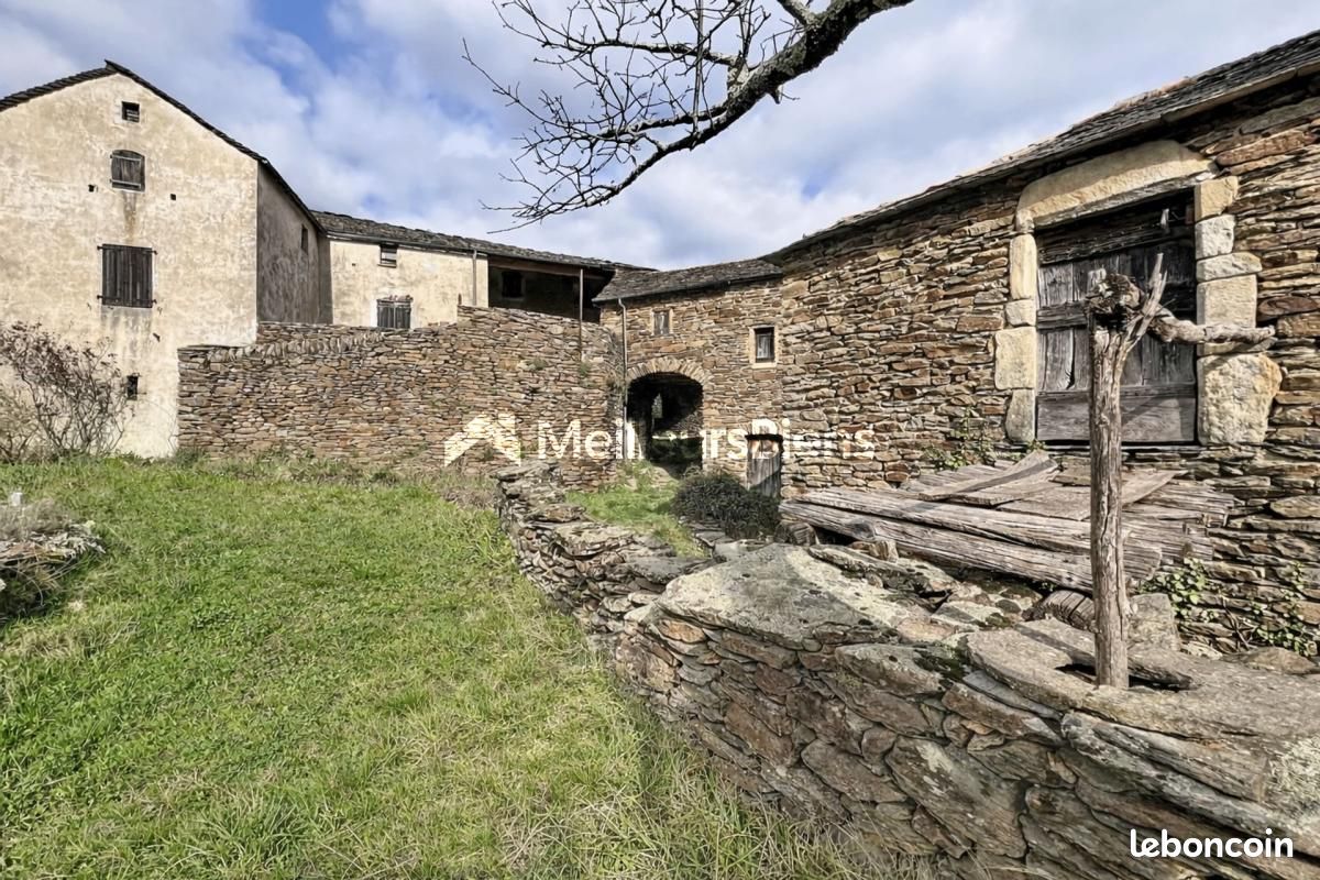 Maison 10 pièces 250 m² · à Malbosc · 250 m² · 280 000 €