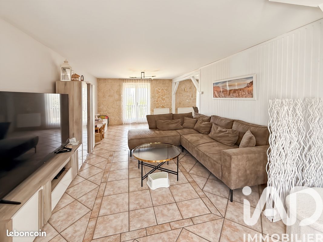 Maison 6 pièces 135 m² · à Pont-sur-Yonne · 135 m² · 198 500 €