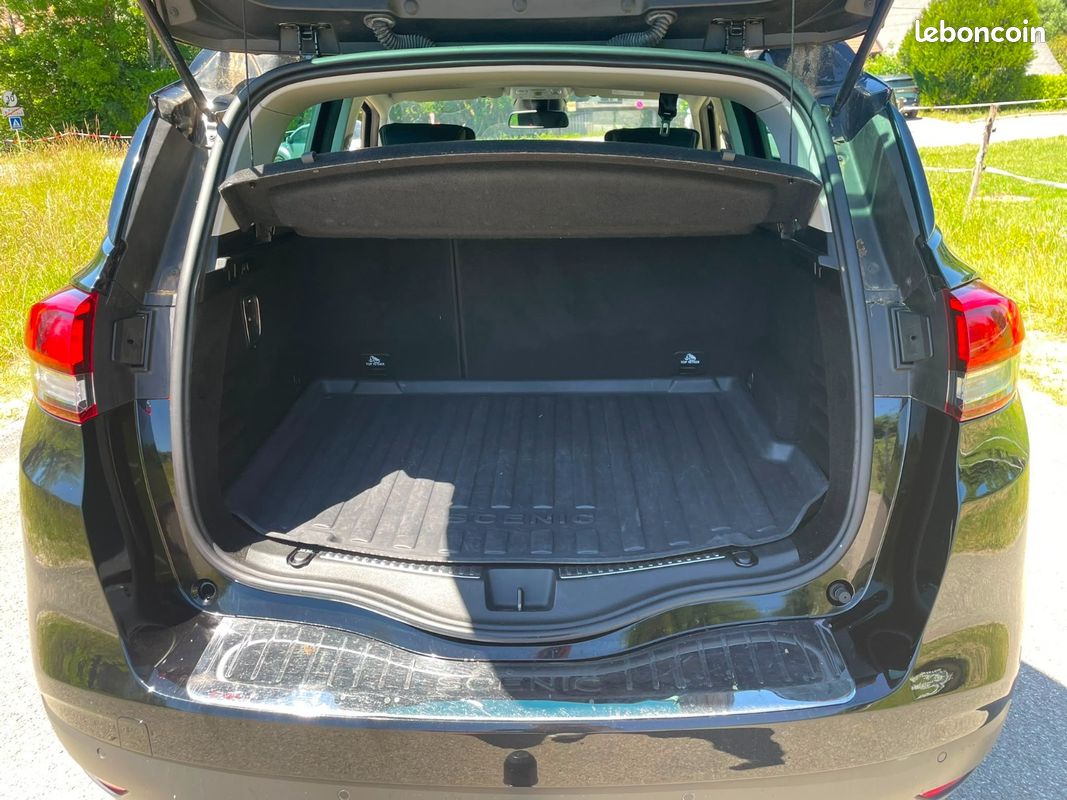 RENAULT SCENIC IV TCe 160 EDC Initiale Paris full options - Garantie 6 mois (image 13)