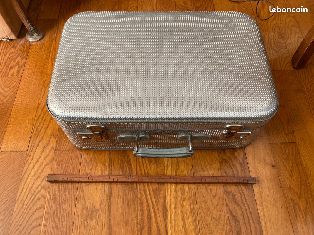 Valise (image 1)