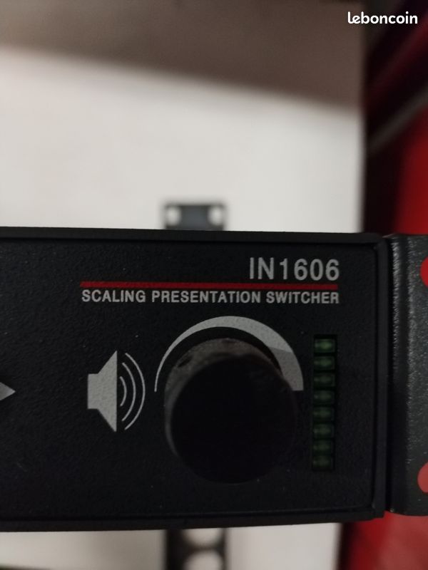 Scaler Vidéo EXTRON IN1606 – Occasion Très Bon état Pour Installation Pro