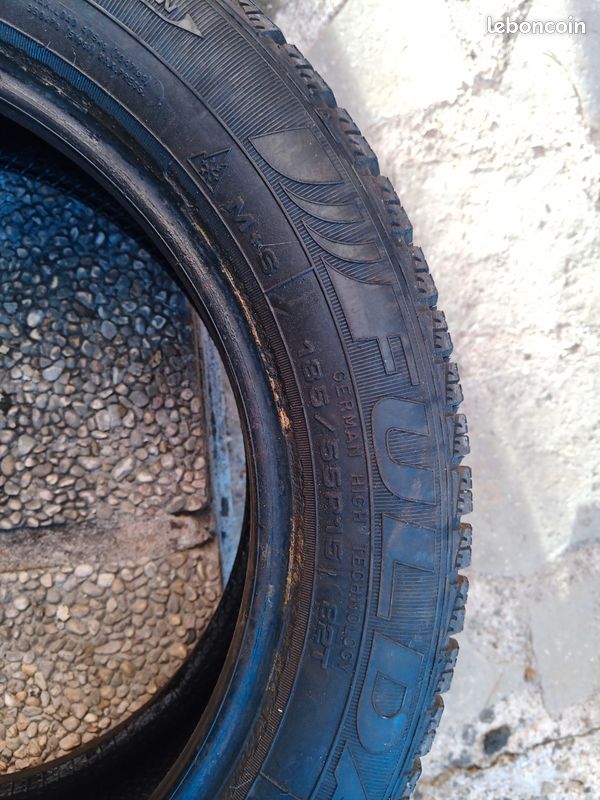 Pneus 185 / 55R15 82T (image 1)