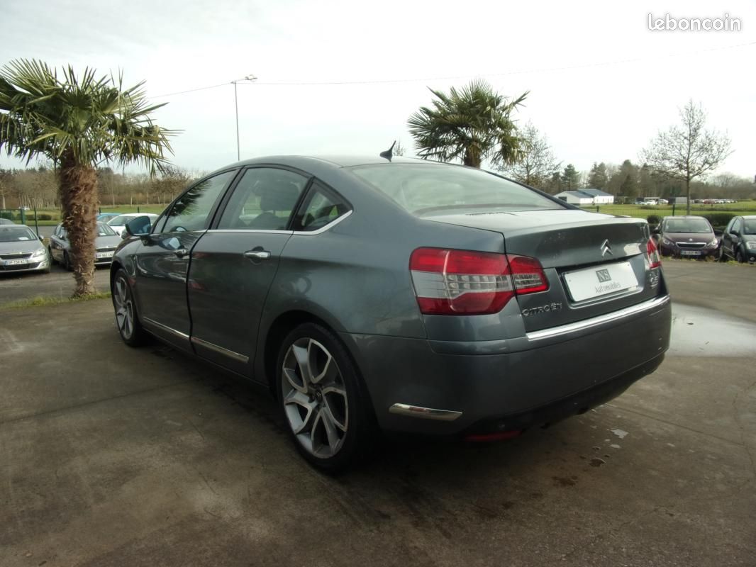 Citroën C5 HDi 160 Exclusive+ A (image 6)