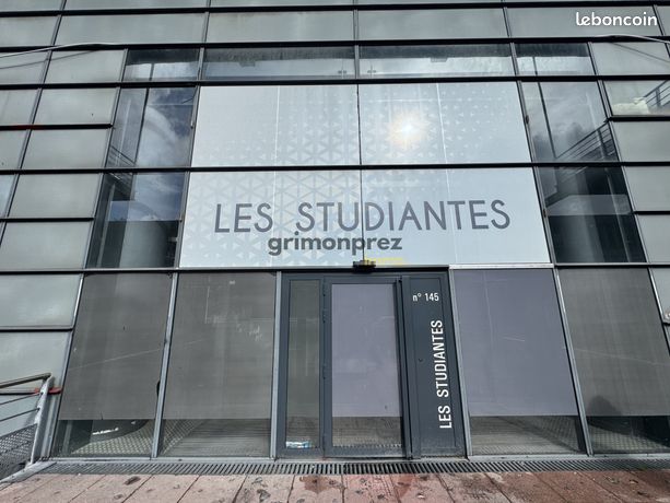 Studio 1 pièce 29 m² — 11