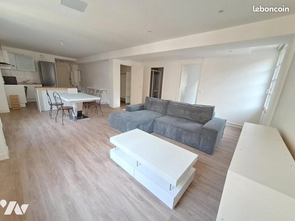 Appartement 2 pièces 71 m² · à Lisieux · 71,2 m² · 860 €/mois
