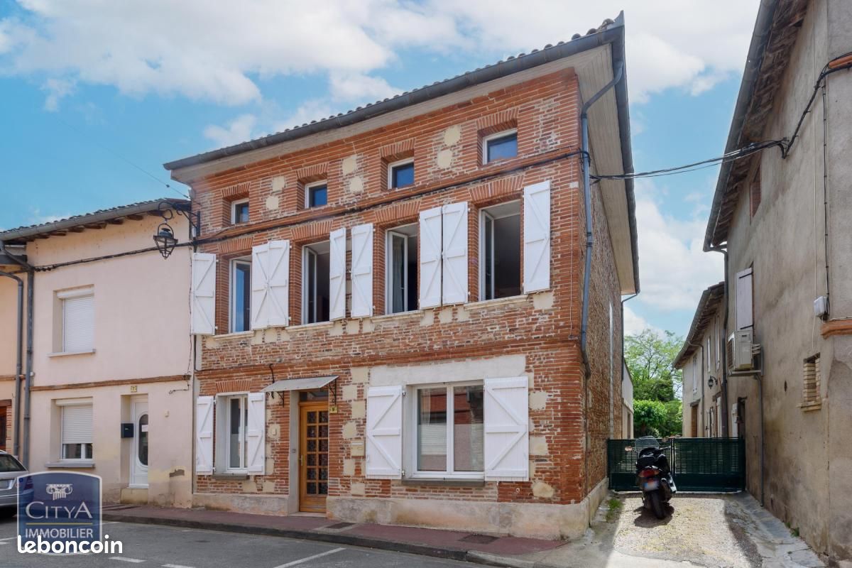 Maison 6 pièces 180 m² · à Giroussens · 180 m² · 390 000 €