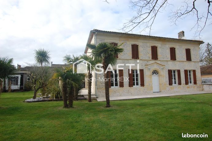 Propriété 6 pièces 220 m²