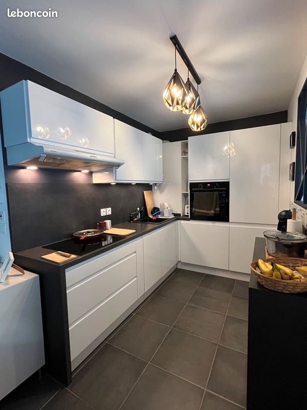 Appartement 2 pièces 40 m² · à Vaulx-en-Velin · 40 m² · 990 €/mois