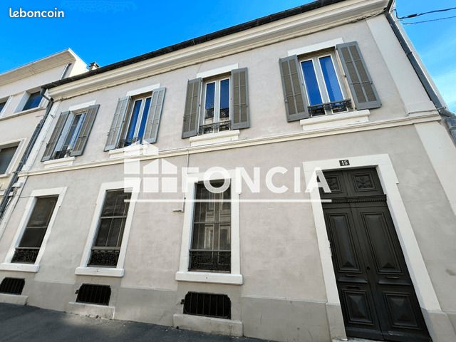 Appartement 4 pièces 115 m² · à Nîmes · 115 m² · 1 144 €/mois