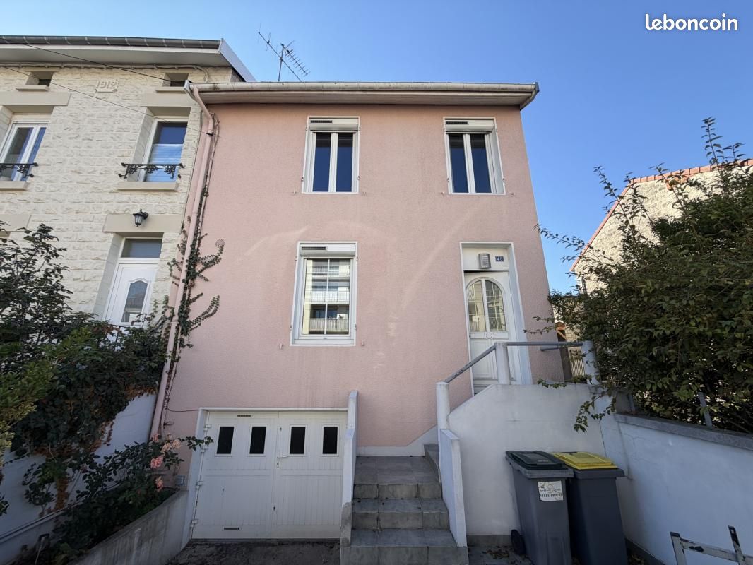 Maison 5 pièces 140 m² · à Saint-Dizier · 140 m² · 990 €/mois