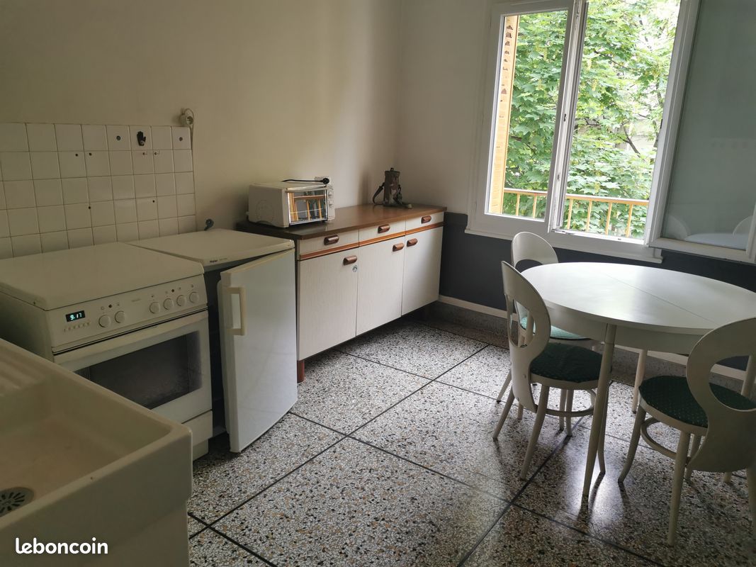 Appartement 2 pièces 27 m² · à Clermont-Ferrand · 27 m² · 400 €/mois