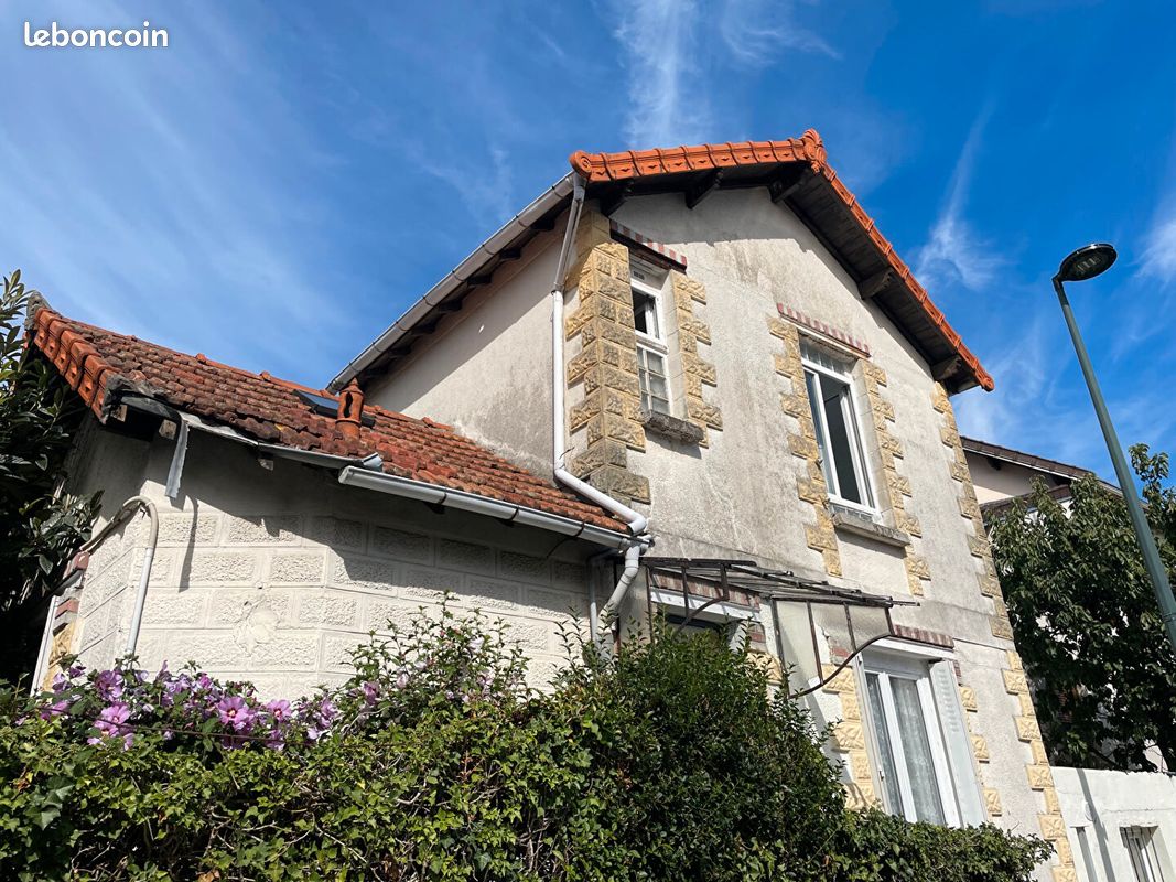 Maison 3 pièces 57 m² · à Clamart · 57 m² · 300 000 €