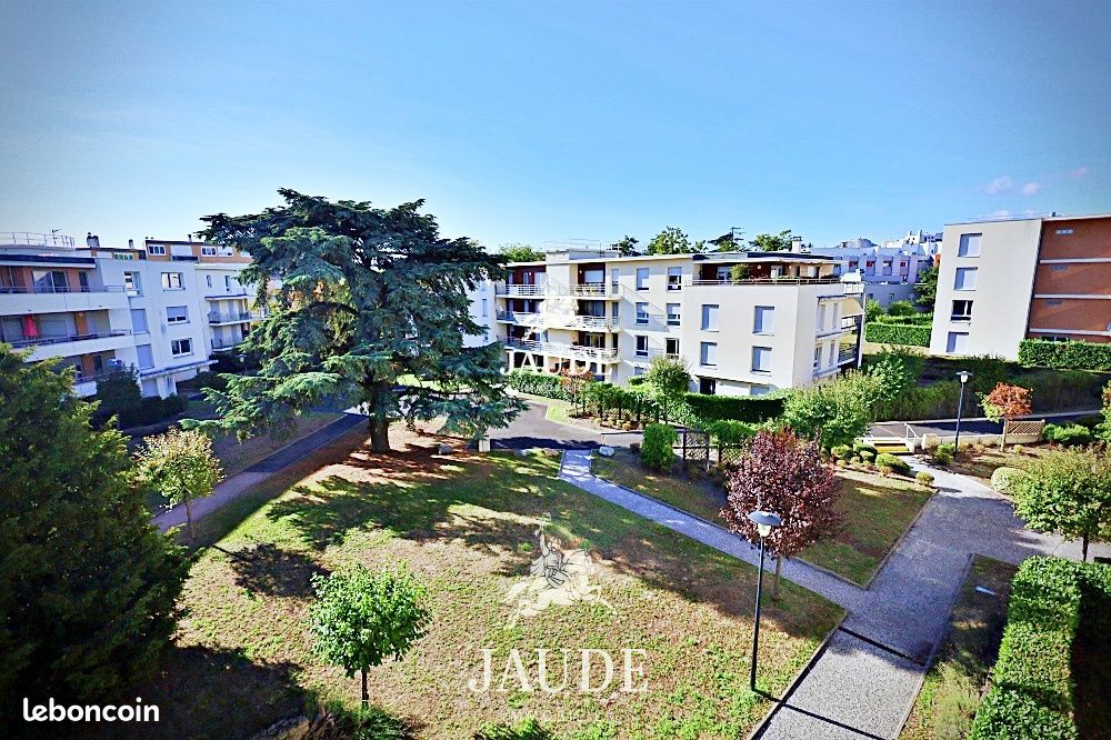 Appartement 3 pièces 66 m² · à Clermont-Ferrand · 66 m² · 910 €/mois