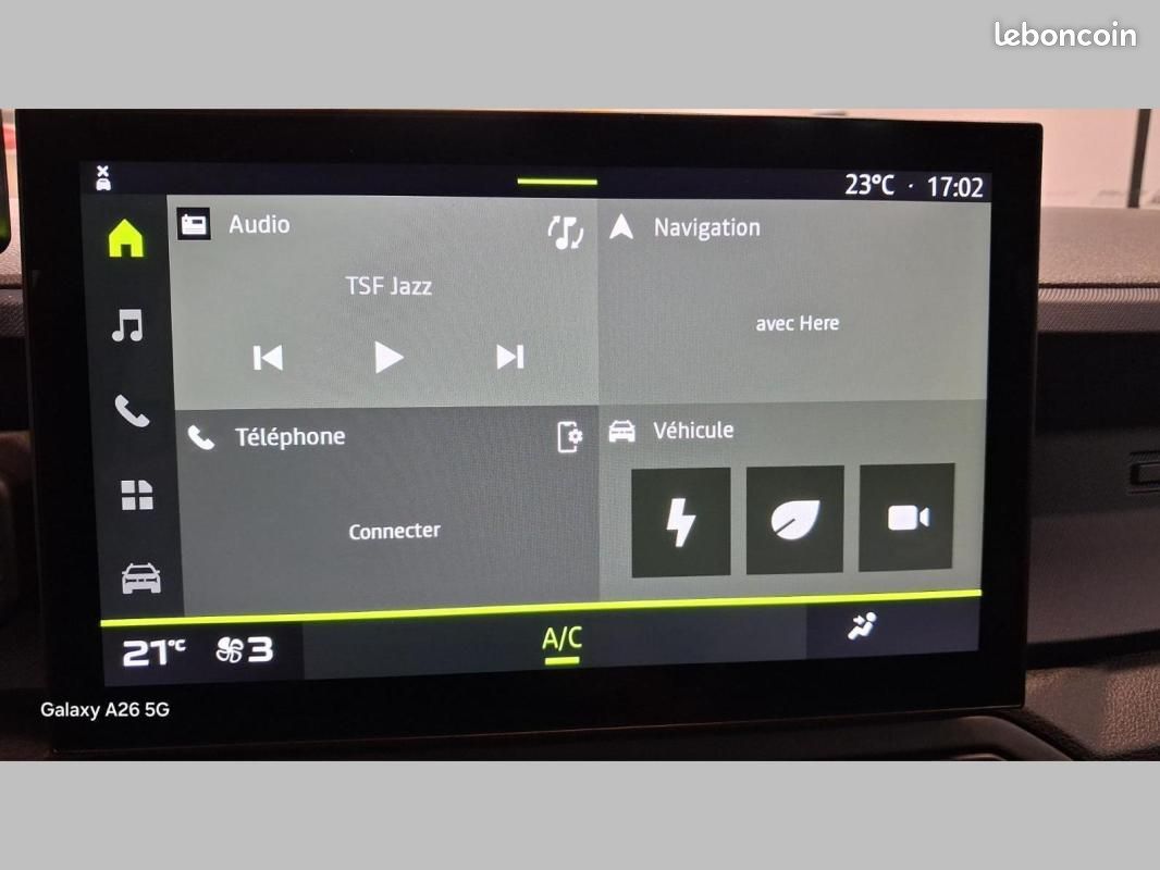 Dacia Duster Hybrid 140 Journey (image 12)
