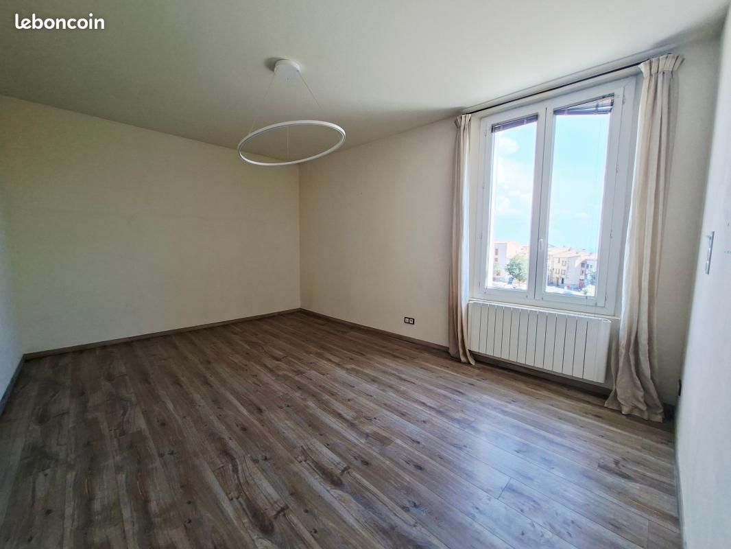 Appartement 4 pièces 99 m² · à Manosque · 99 m² · 219 000 €
