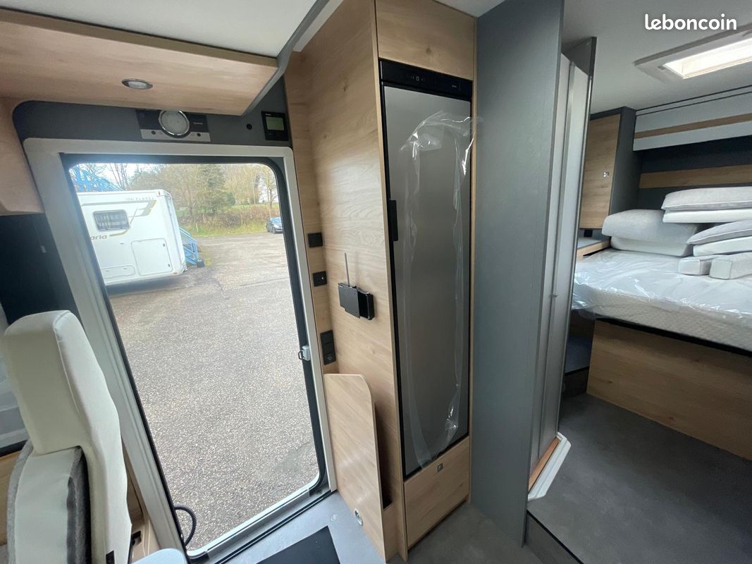 Camping Car profilé DETHLEFFS - Just Camp T7052 DBL -LIT CENTRAL (image 7)