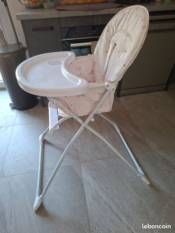Chaise haute (image 2)