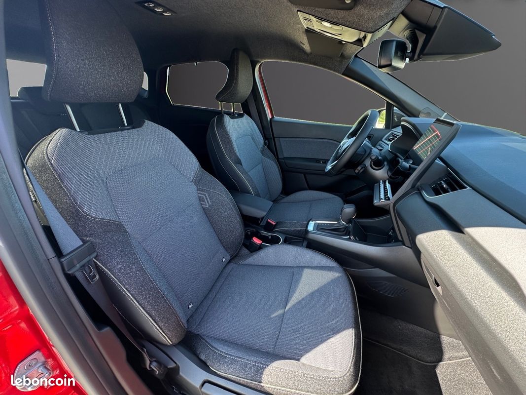 RENAULT CAPTUR II 1.6 E-TECH 145 RS LINE 21B 94Ch Garantie 12 mois (image 9)