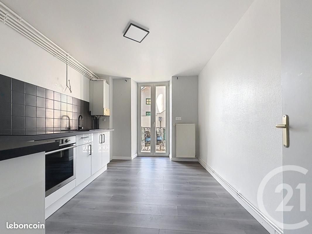 Appartement 2 pièces 45 m² · à Héricourt · 45 m² · 450 €/mois