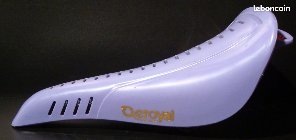 Selle De Vélo Ancienne Selle Royal Vintage - Pour Vélo Peugeot Ou Course - Occasion