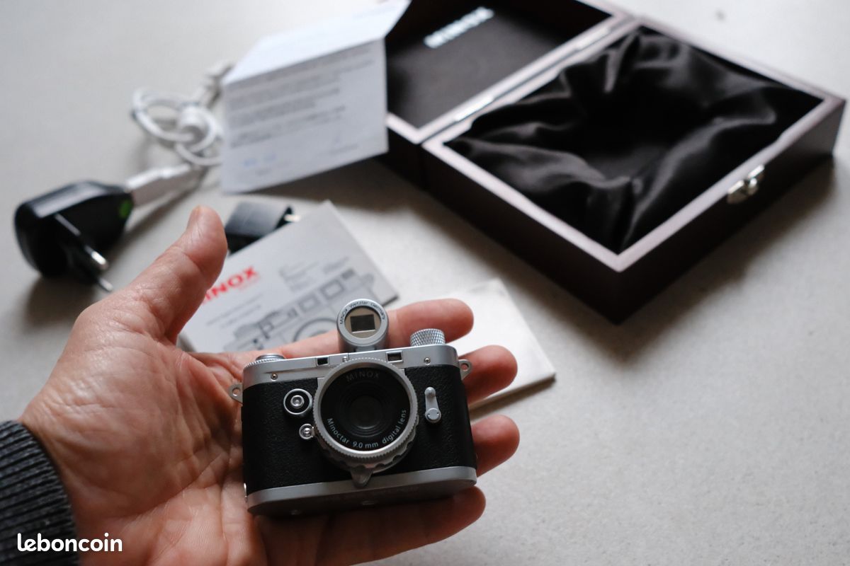 Appareil Photo Numérique Minox Leica M3 - Fabriqué En Allemagne - Ultra-compact Et Rare !