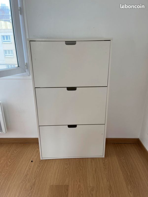 Meuble à chaussures à vendre (image 1)