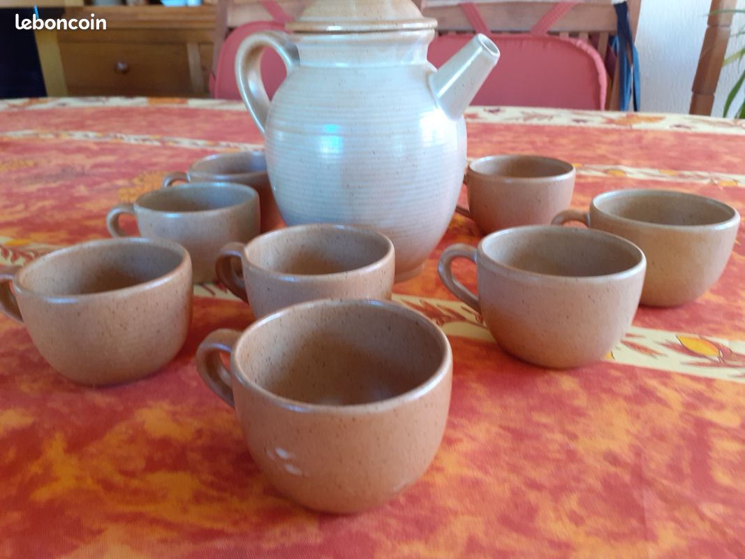 SERVICE A CAFE 18 pièces GRES VILLAGE tasses et cafetière (image 10)