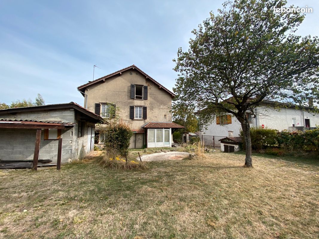 Maison 7 pièces 155 m² · à Renage · 155 m² · 219 000 €