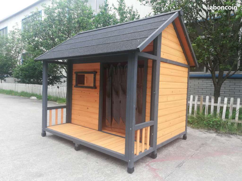 Niche jardin Cané Corso XXL avec terrasse surélevée en bois (image 2)