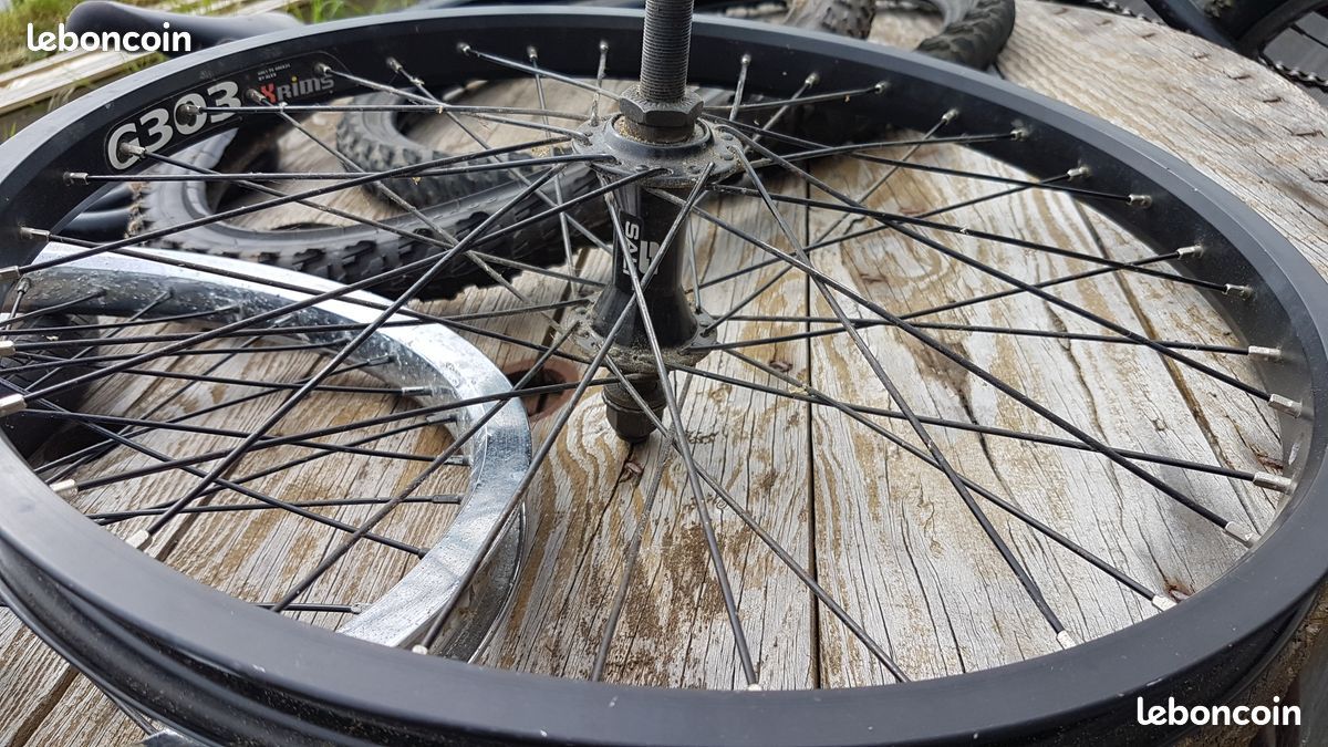 BMX + roues et guidons pour pièces (image 8)