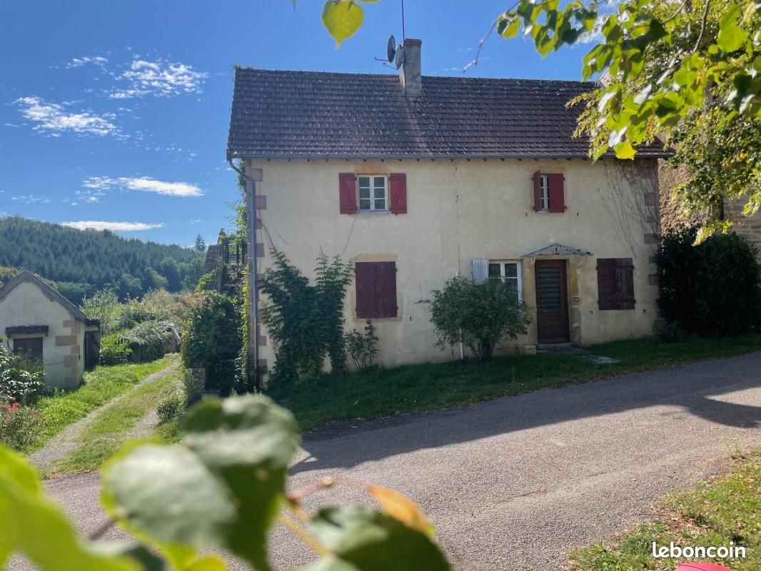 Maison 4 pièces 95 m² · à La Clayette · 95 m² · 87 000 €