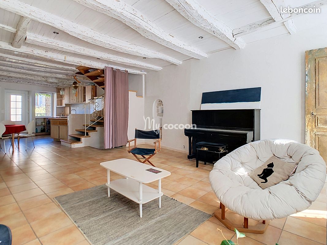 Maison 5 pièces 141 m² · à Jujurieux · 141 m² · 175 000 €